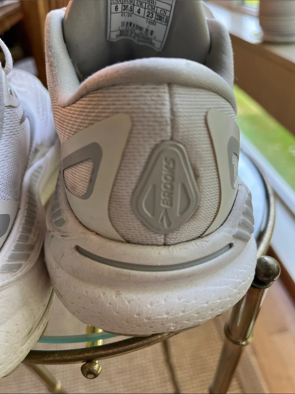 Brooks Women's Running Shoes in Light Gray and White Adrenaline  gts